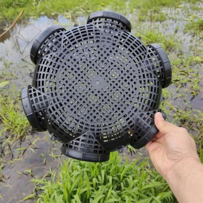 Fishing Cage Basket Plastic (6 Hole)